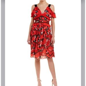 Haute Rogue floral ruffle pleated dress